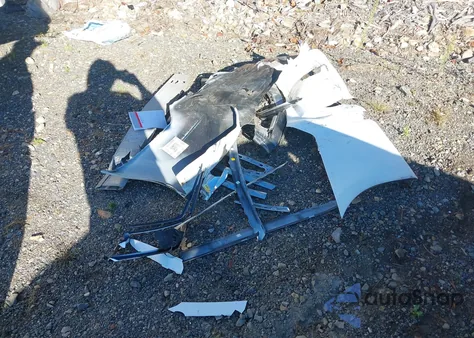 2014 Toyota Camry Se z USA, uszkodzony, nr VIN 4T1BF1FK4EU457413